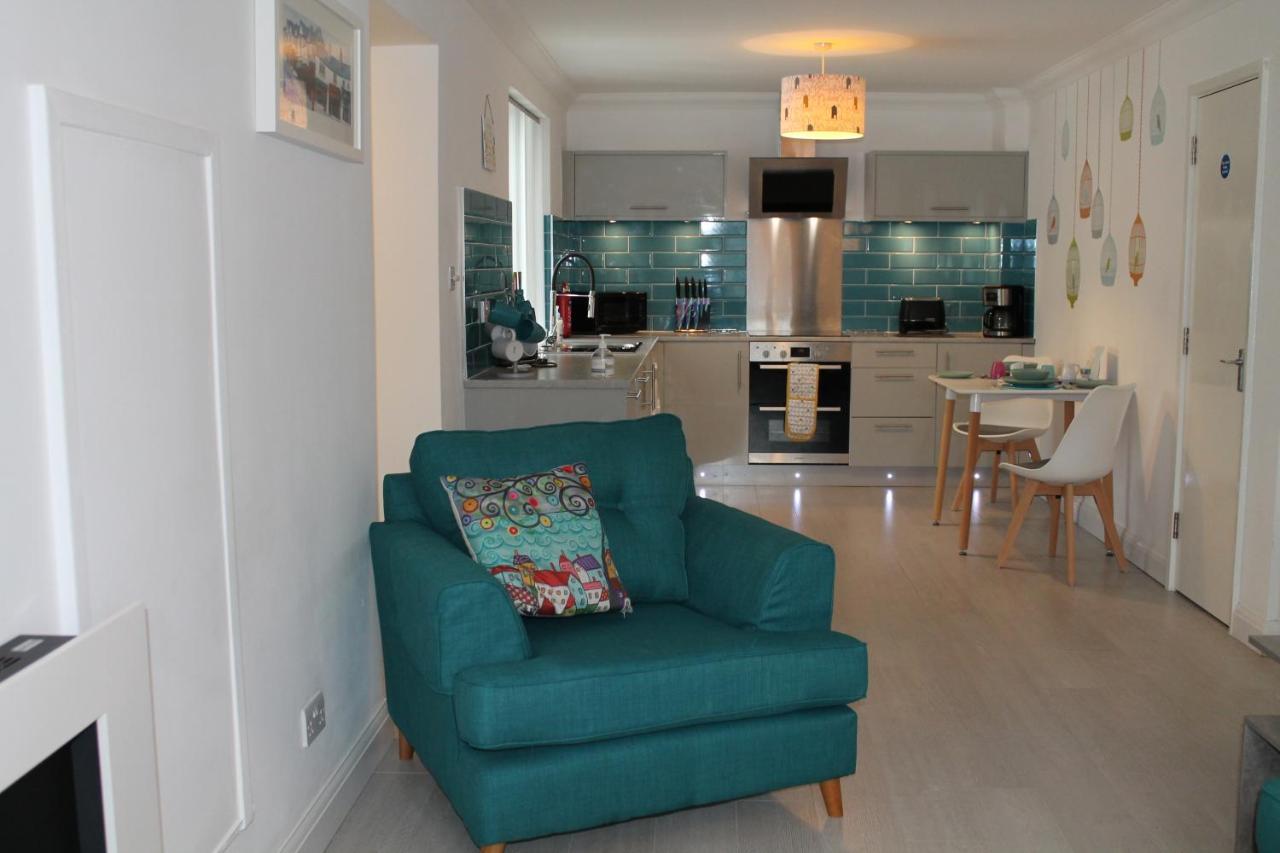 Bonnie'S Apartment, Adults Only Bowness-on-Windermere Exteriör bild